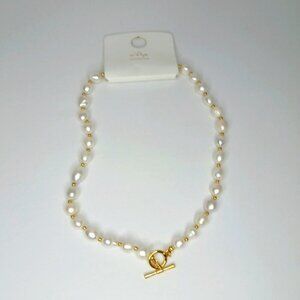 White Peal and Faux Gold Pearl Necklace Stainless Steel NWT